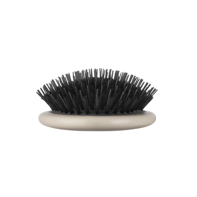 Dressing Brush