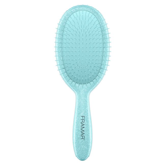 Cookie Cutter Detangle Brush