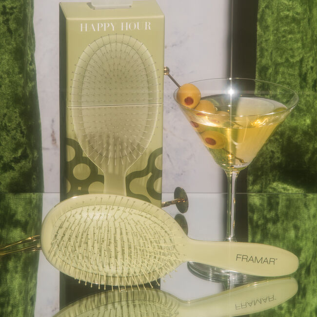 Extra Dirty Martini Mood Detangle Brush
