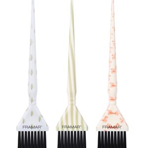 Holly Days Triple Threat Brush Set