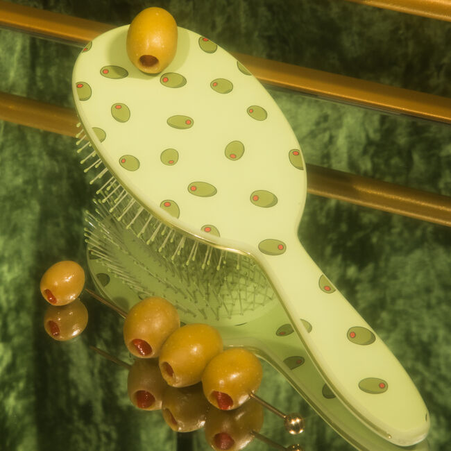 Extra Dirty Happy Hour Detangle Brush